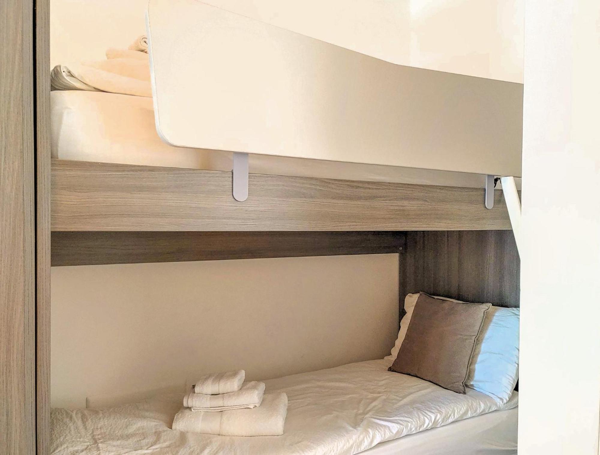Dascio Emotion Ferienwohnung Mit Terrasse Am See Zewnętrze zdjęcie