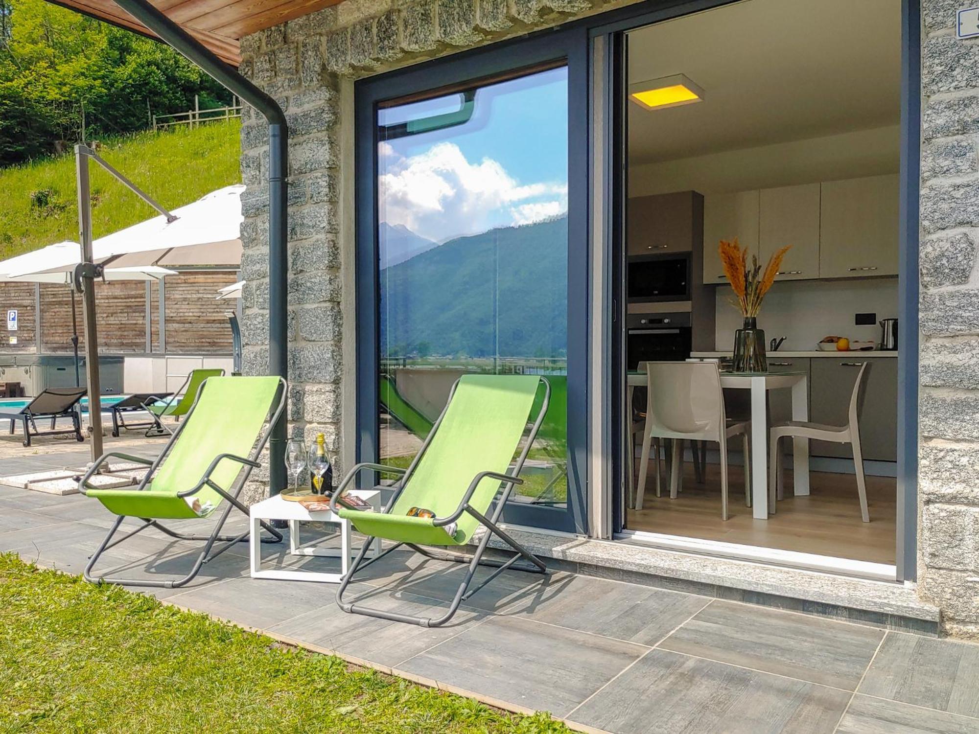 Dascio Emotion Ferienwohnung Mit Terrasse Am See Zewnętrze zdjęcie